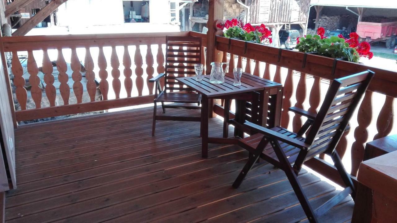 Chez Marguerite A La Ferme Apartment